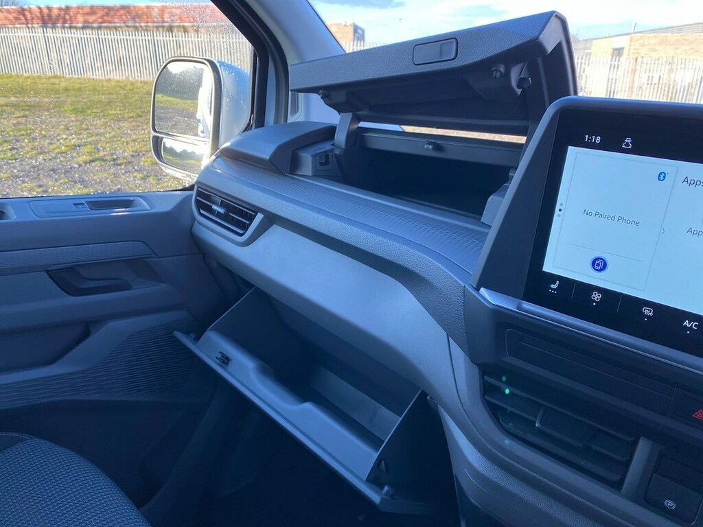 Volkswagen E-Transporter Volkswagen Transporter T32 Commerce Plus Swb 136 P Grey #34