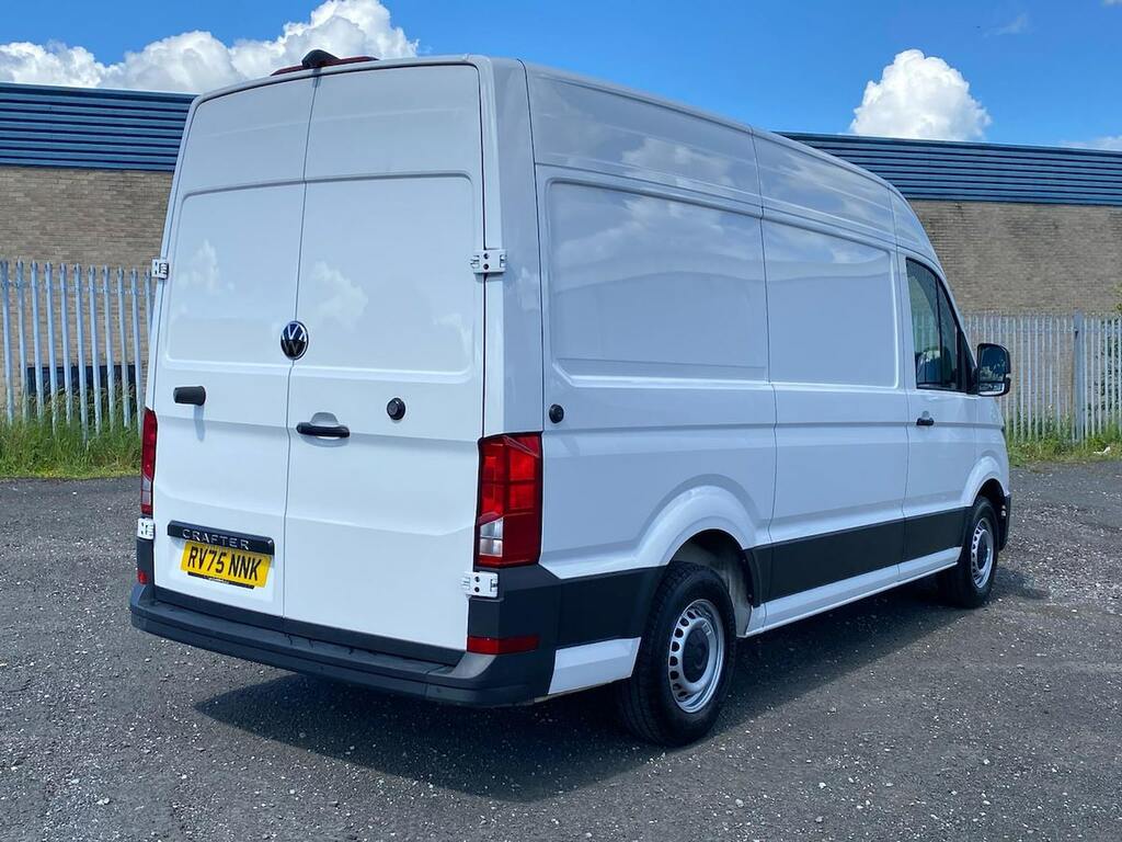Volkswagen Crafter Cr35 Commerce Mwb 140Ps Cruise Controlply White #7