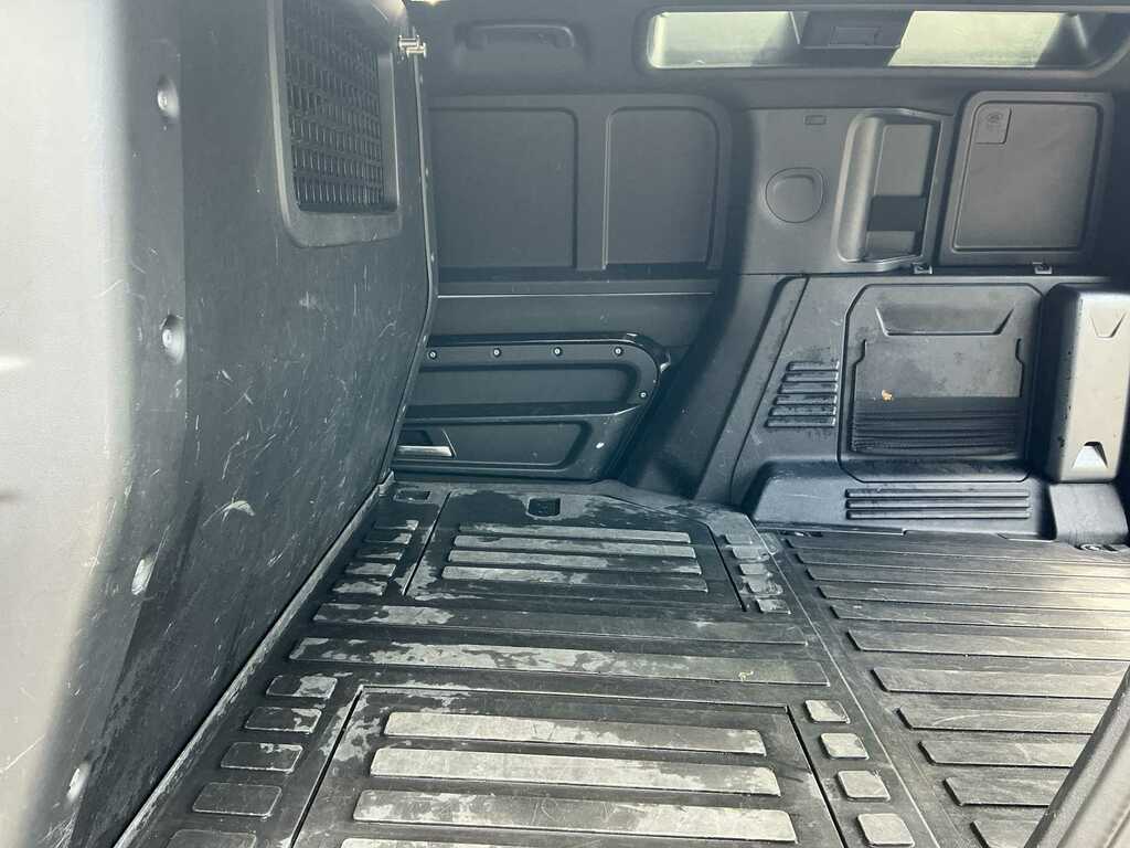 Land Rover Defender 3.0 D300 Hard Top Se 3 Seat  #4