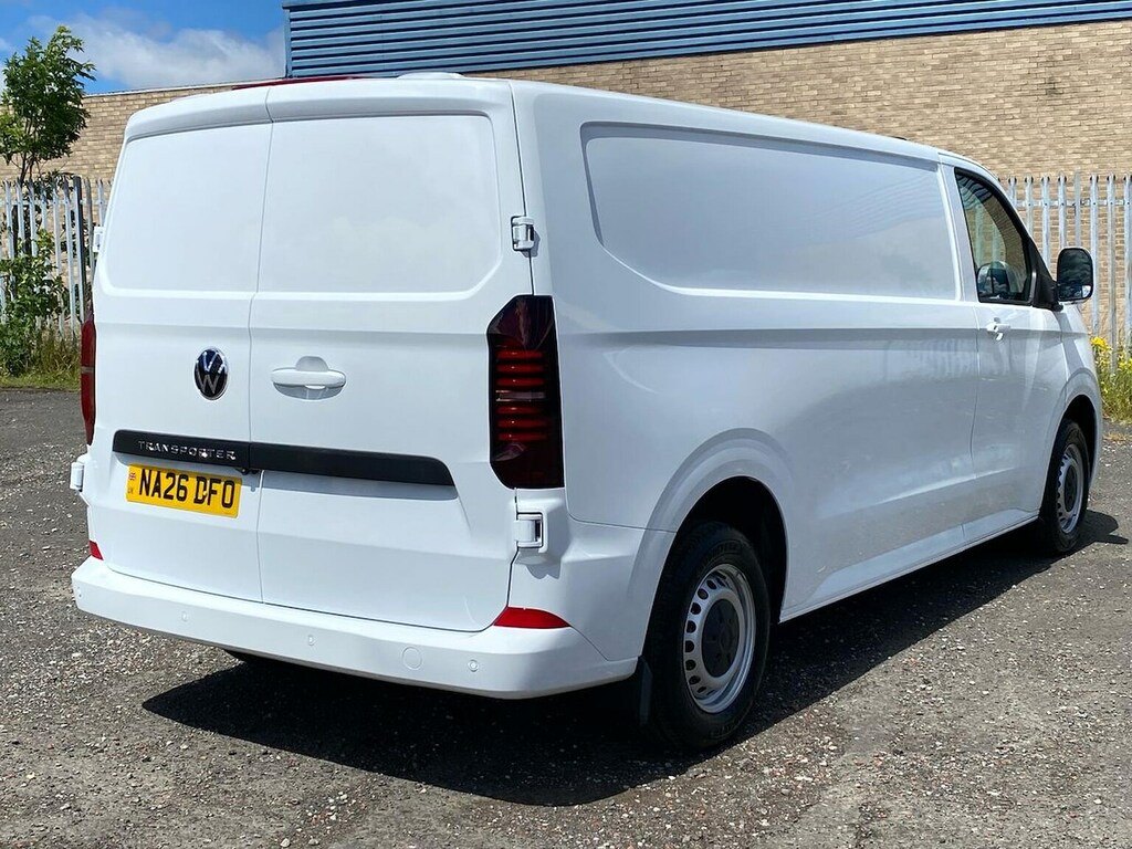 Volkswagen Transporter 2.0 Tdi T28 Commerce Plus Panel Van Man #5