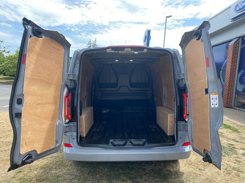 Ford Transit Custom Transit Custom V710 Limited Van 320 L1 65Kwh 100Kw EA25JPF  #6