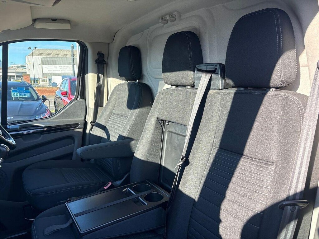Ford Transit Custom 310 Sport L2 Lwb Fwd 2.0 Tdci 170Ps Low Roof Blue #29