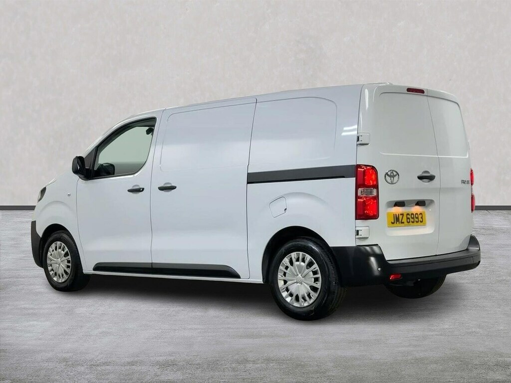 Toyota PROACE 1.5D 120 Icon Van  #2