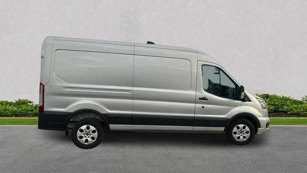 Ford Transit Custom 2.0 350 Ecoblue Limited Panel Van #3