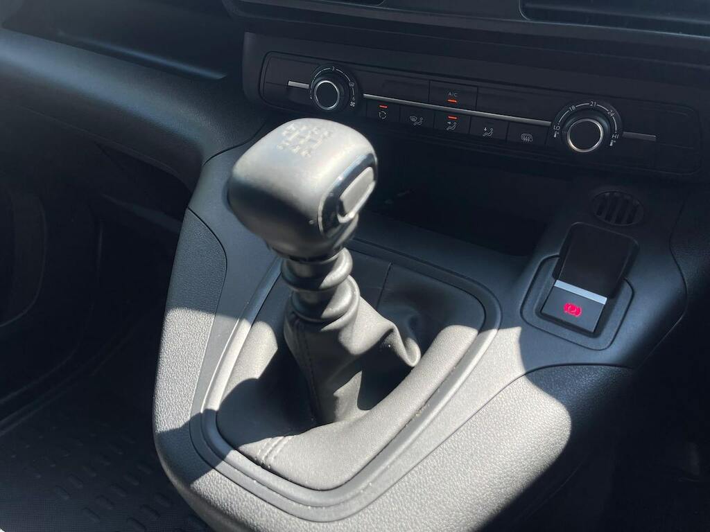 Toyota Proace City Icon Silver #13