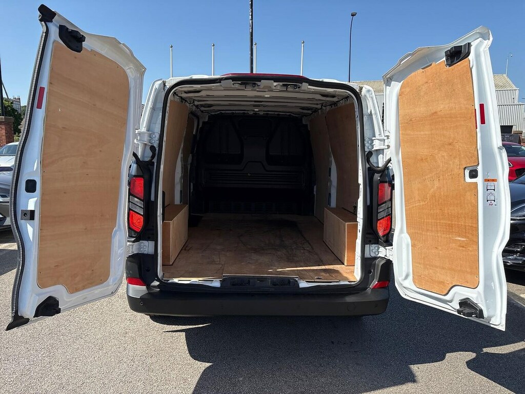 Ford Transit Custom 2.0 300 Ecoblue Leader Panel Van YR74FBY #6