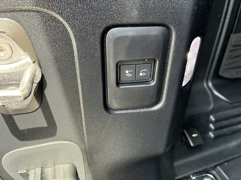 Land Rover Defender 3L Se Grey #32