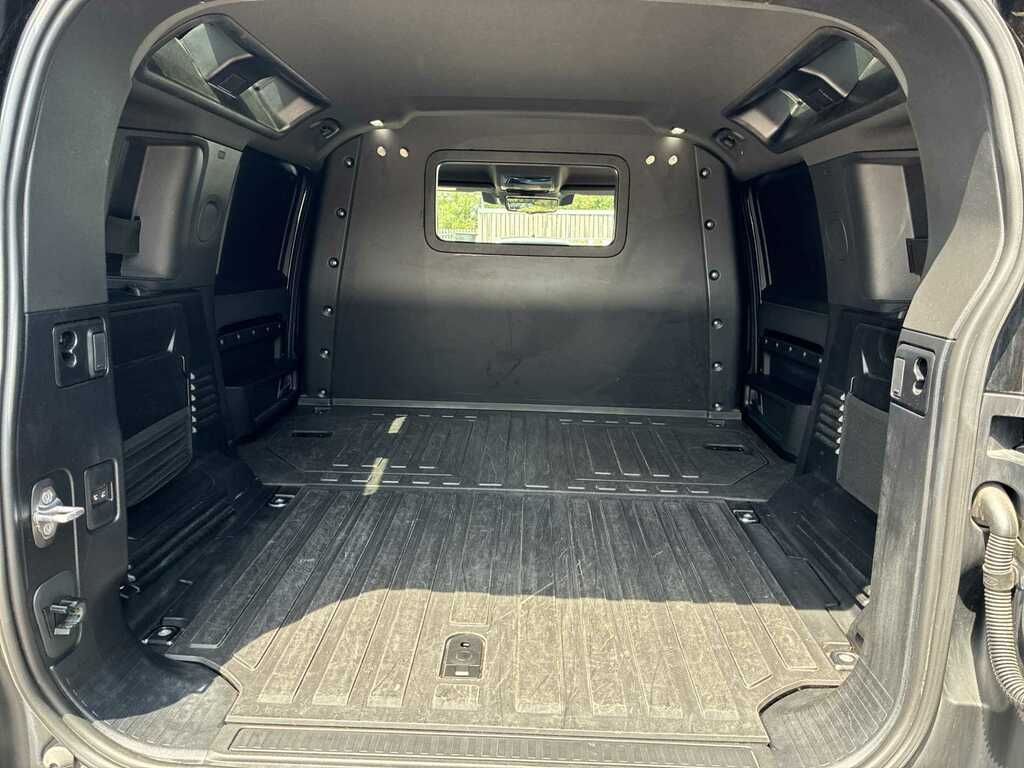 Land Rover Defender 3L Se Grey #33