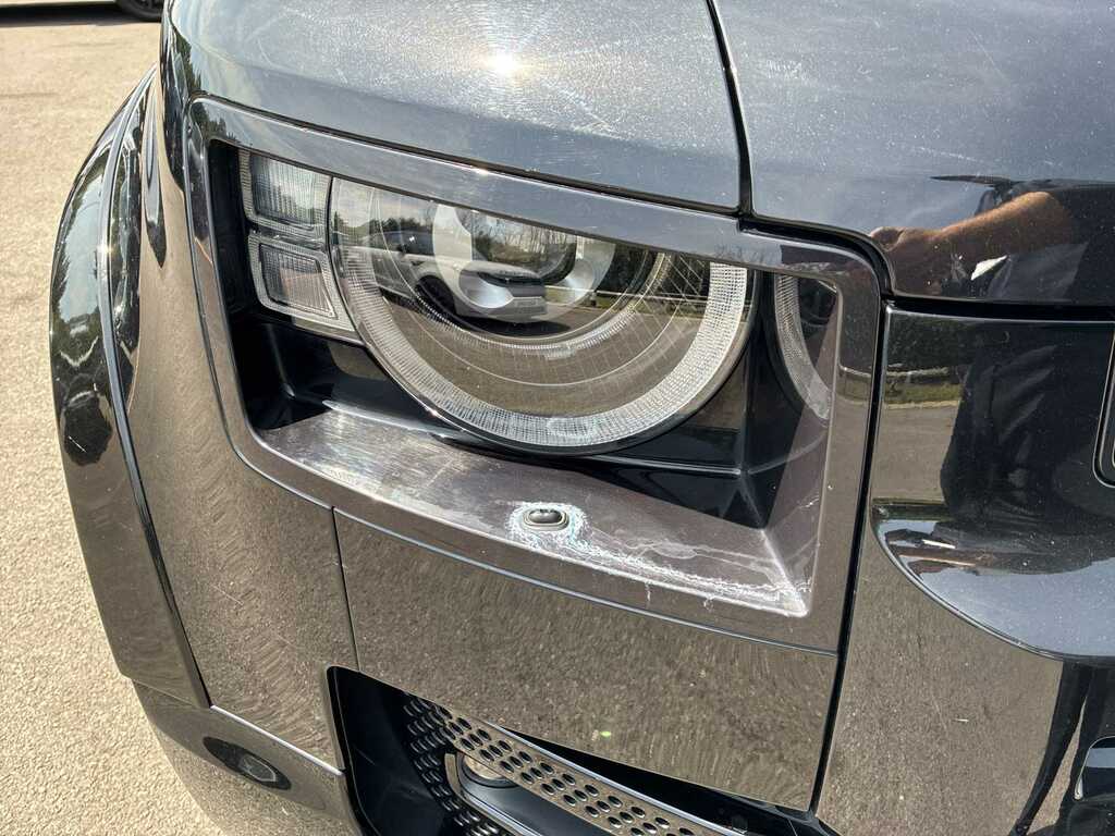 Land Rover Defender 3L Se Grey #17
