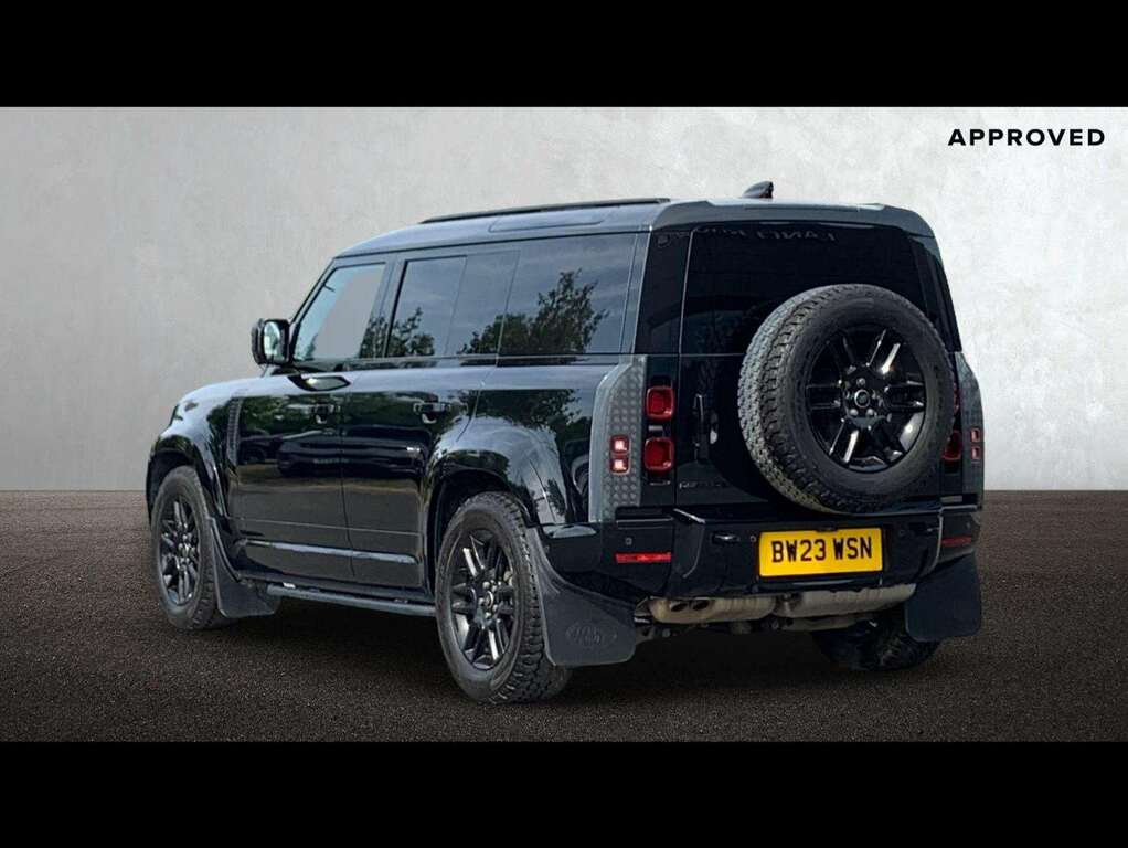 Land Rover Defender 3.0 D300 Hard Top X-dynamic Hse BW23WSN #2