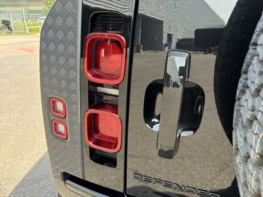 Land Rover Defender 3L Se Grey #19