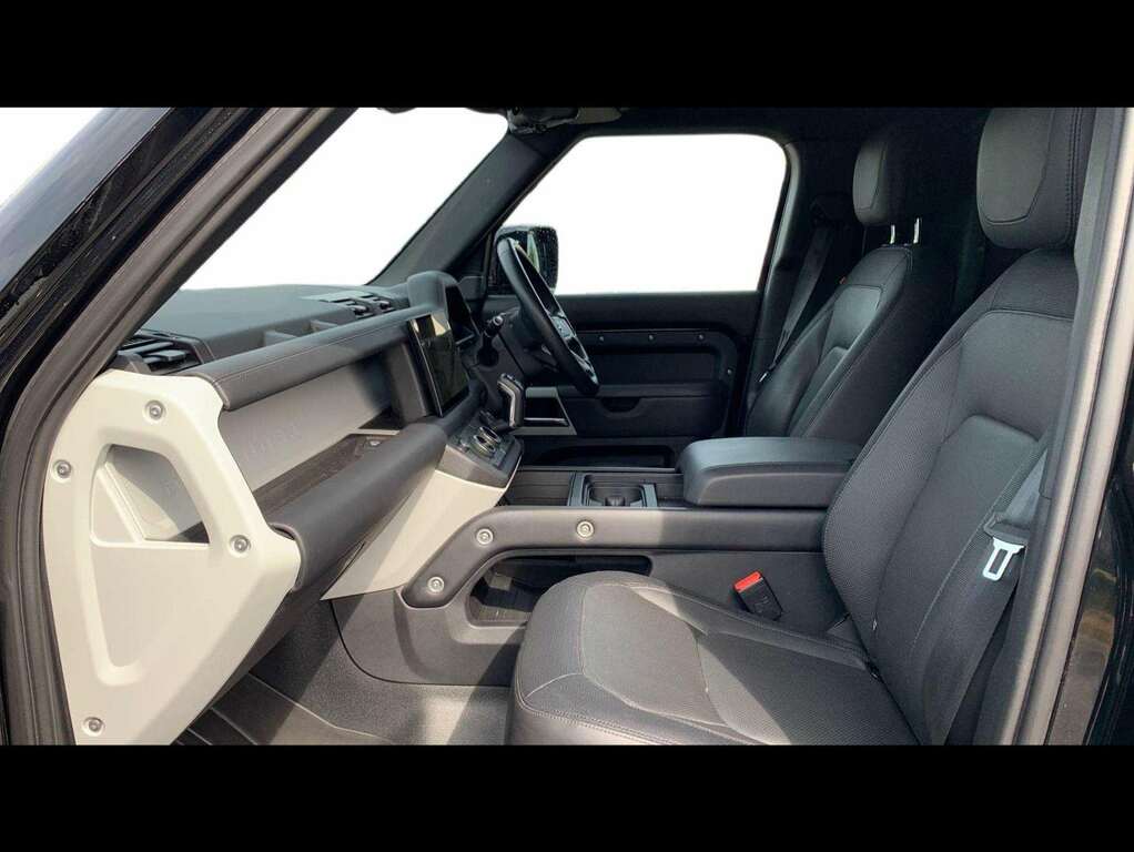 Land Rover Defender 3.0 D300 Hard Top X-dynamic Hse BW23WSN #3