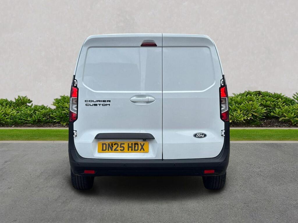 Ford Transit Courier 1.0 Ecoboost Limited Panel Van S DN25HDX #4