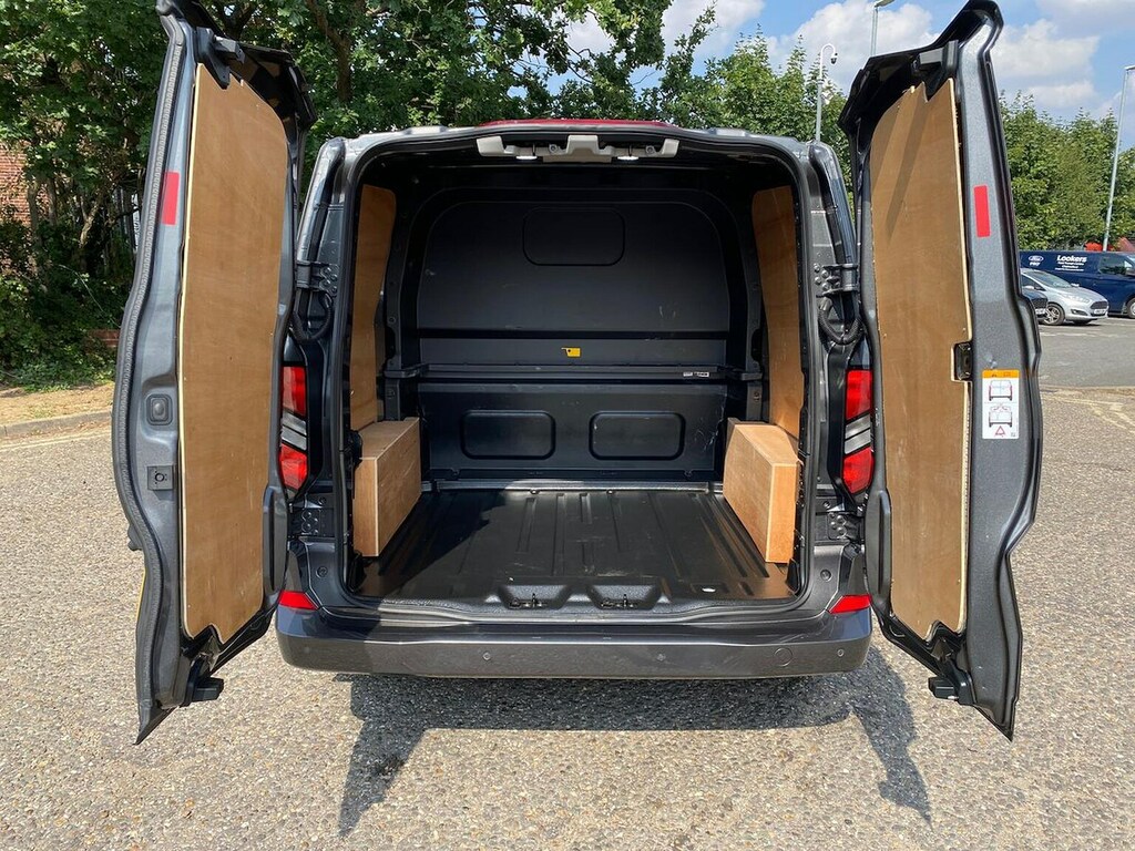 Ford Transit Custom Transit 2.0Dm Custom 320 Panel Van YR25EZC #6