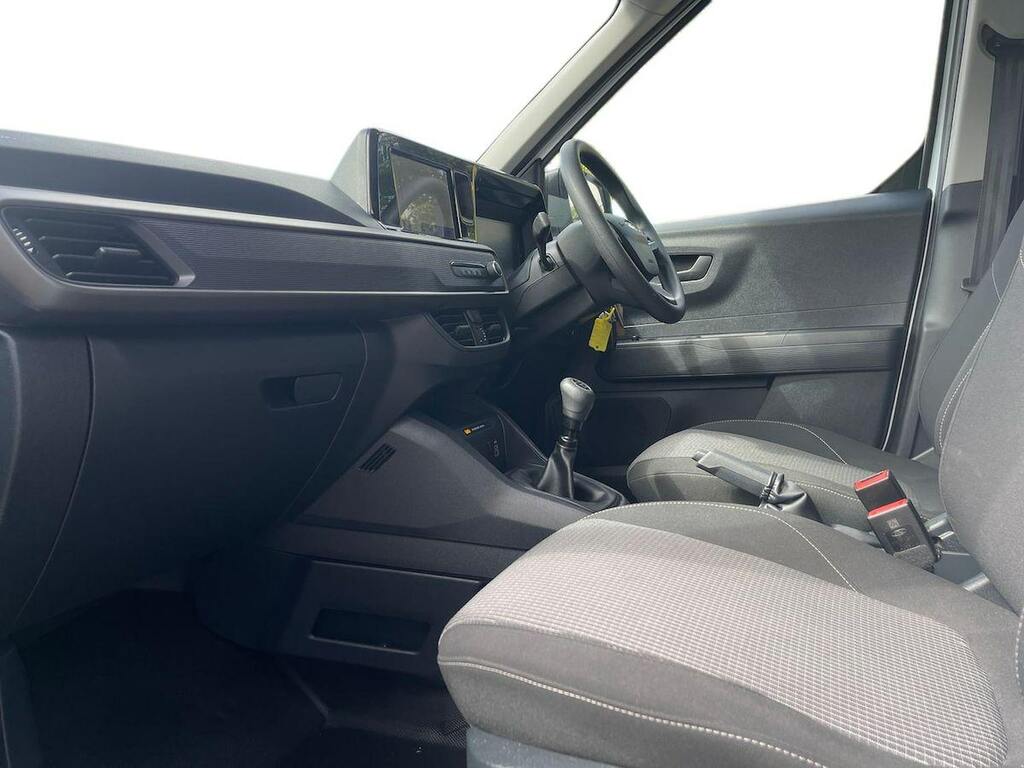 Ford Transit Courier Limited Silver #8