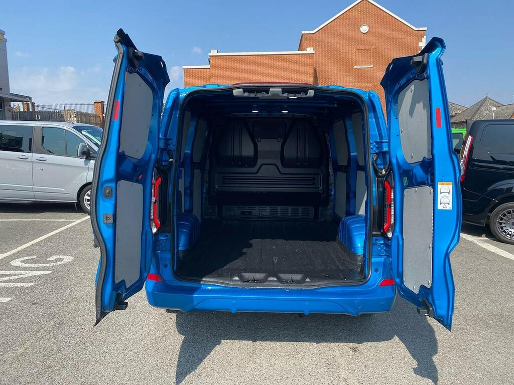 Ford Transit Custom 320 65Kwh Sport Panel Van L1 H1 EJ26GAA #6