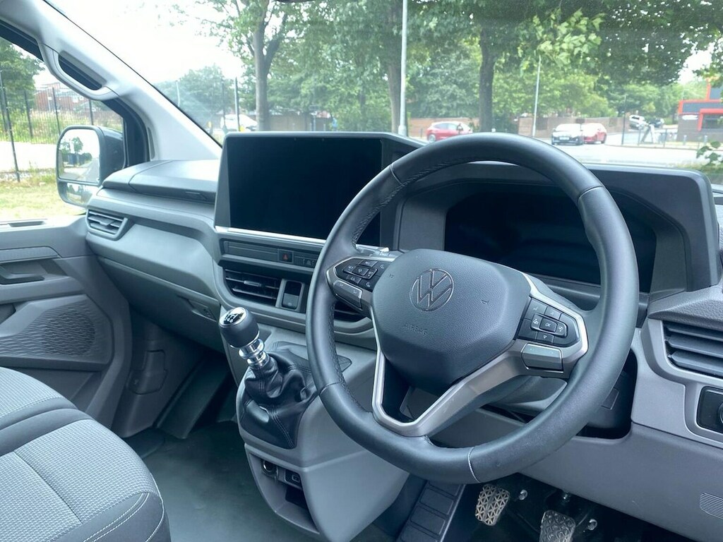 Volkswagen Transporter Commerce Plus White #15