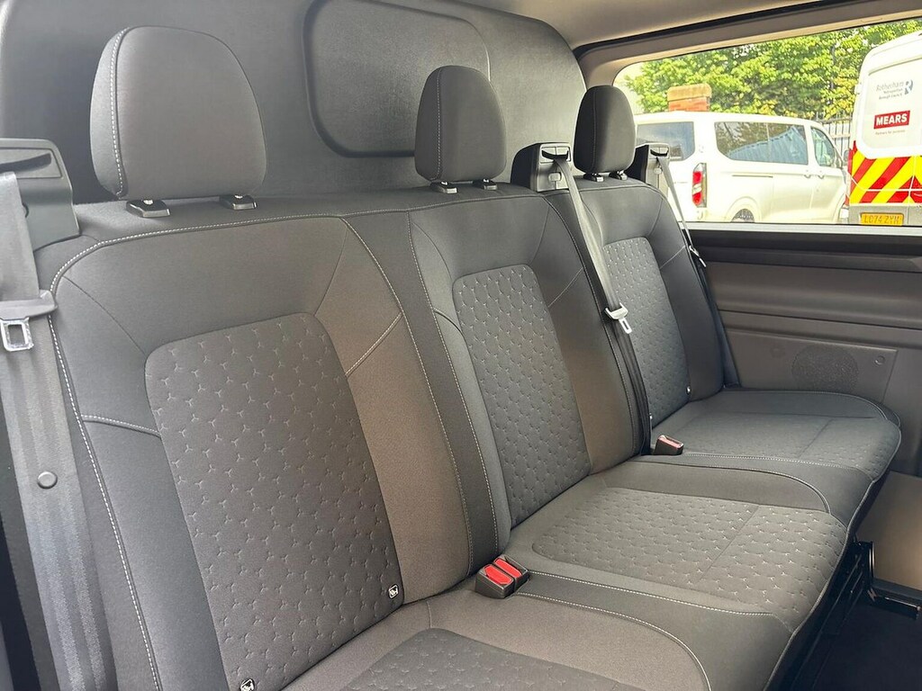 Ford Transit Custom Limited Lwb 2.0L Ecoblue 102Ps 6-Speed Pane White #17