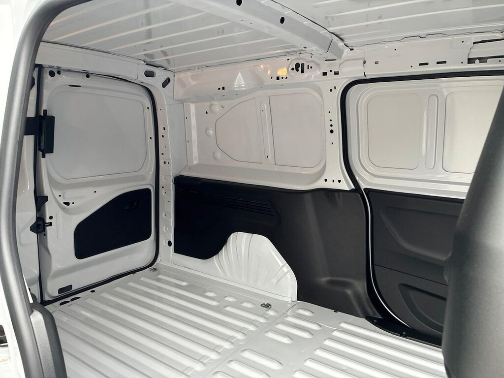 Vauxhall Combo Crg L1h1 2300 1.5 Tb D 100Ps Prime White #16