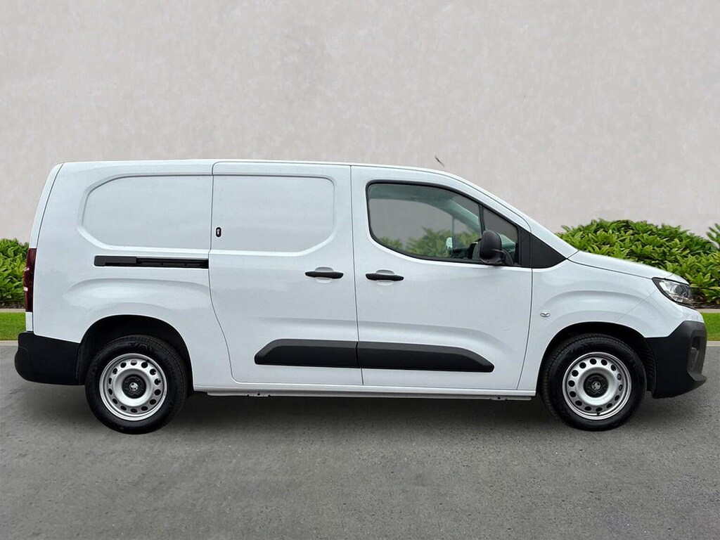 Vauxhall Combo 1.5 Turbo D 2300 Prime Xl Panel Van 6Dr Man  #3