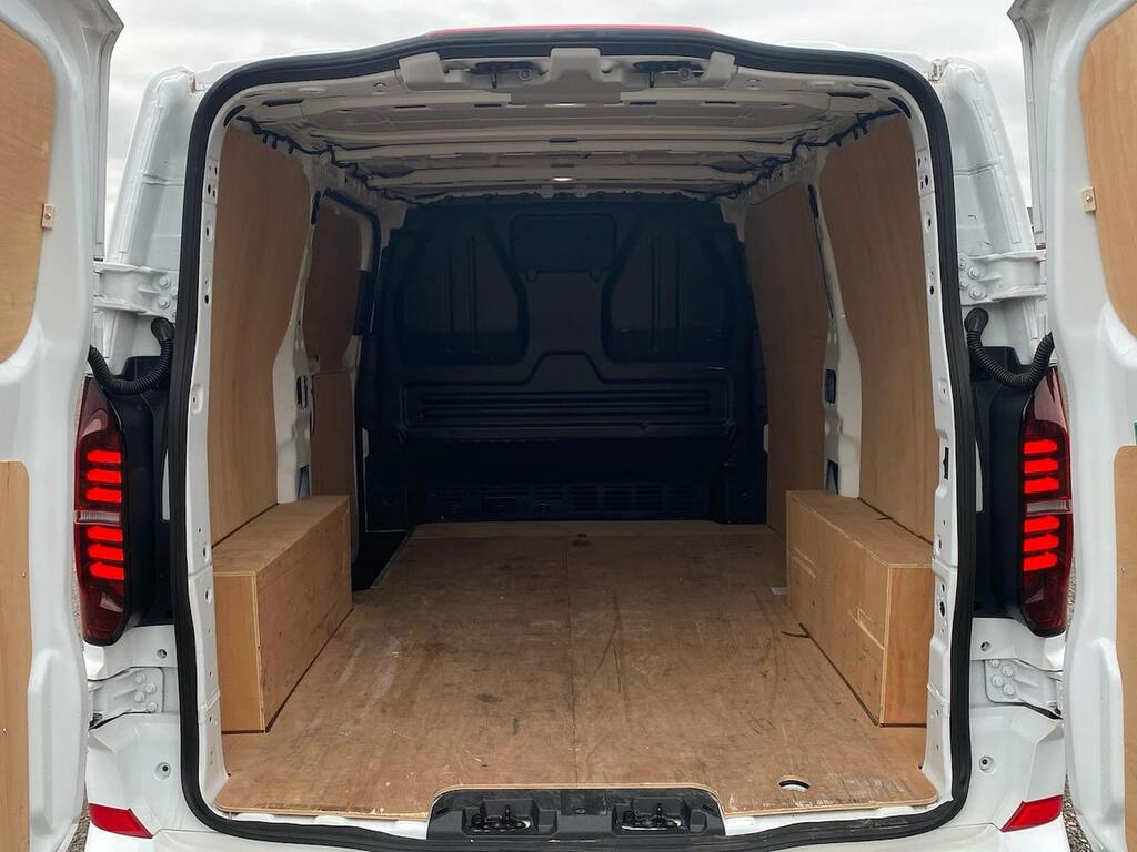 Volkswagen Transporter 2.0 Tdi 150 Commerce Plus Van Grey #9