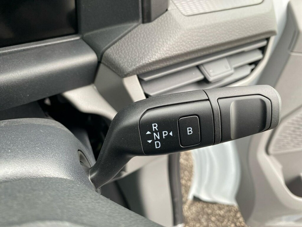 Volkswagen E-Transporter Transporter 100Kw 65Kwh Commerce Pro Van Grey #19
