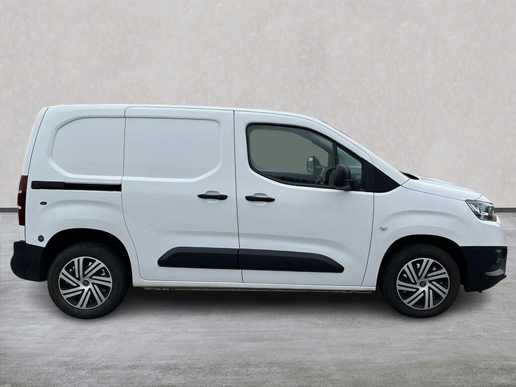 Toyota Proace City 1.5 Bluehdi Active Short Panel Van Manu #3