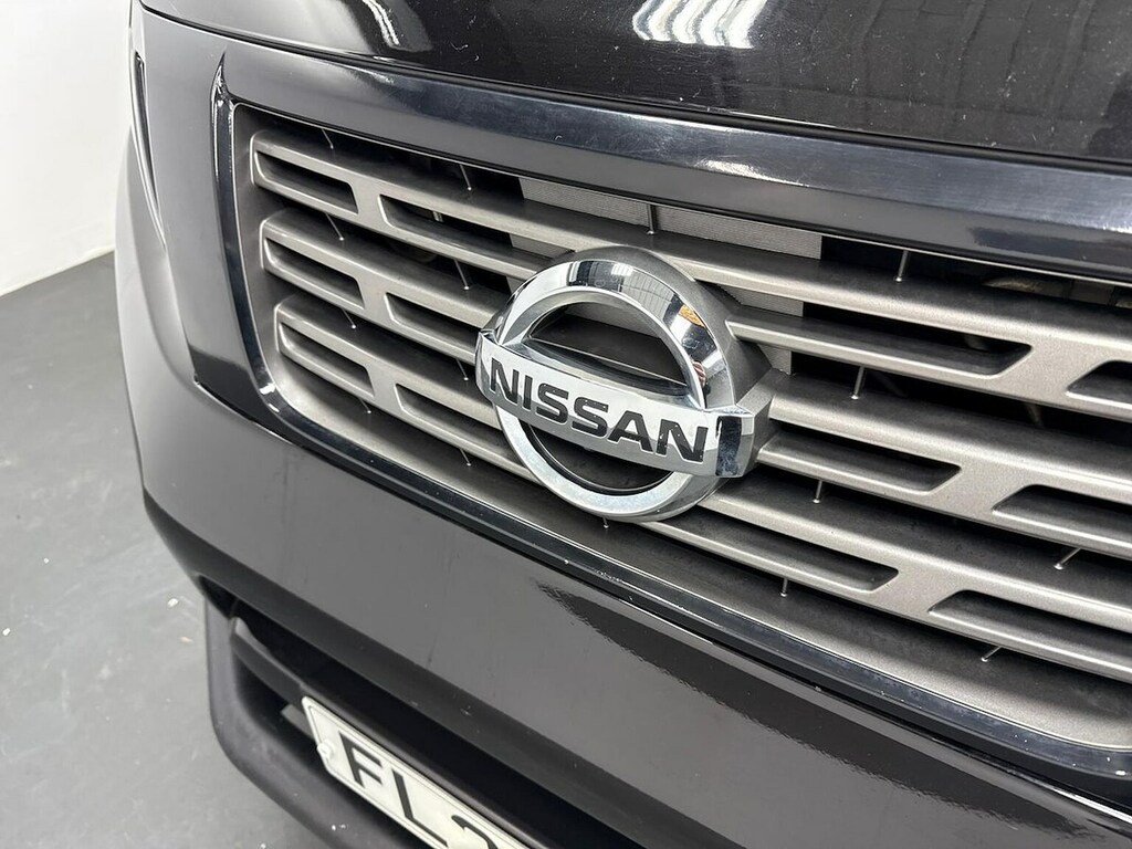 Nissan Navara Dci Tekna Shr Dcb Black #28