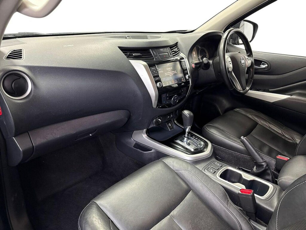 Nissan Navara Dci Tekna Shr Dcb Black #7