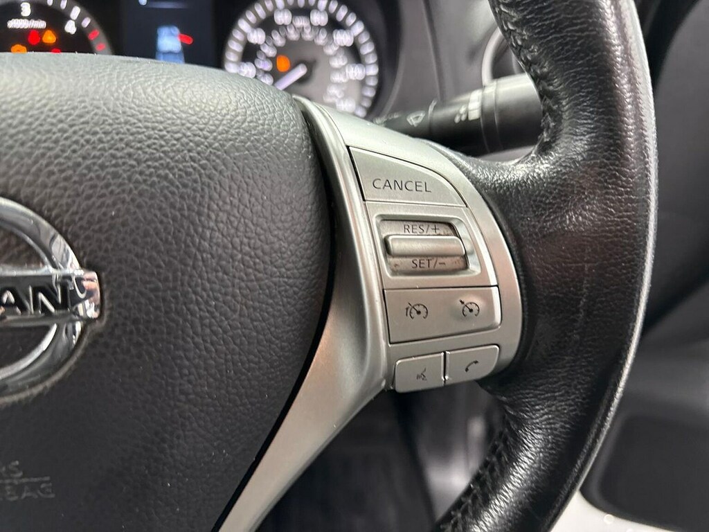 Nissan Navara Dci Tekna Shr Dcb Black #24