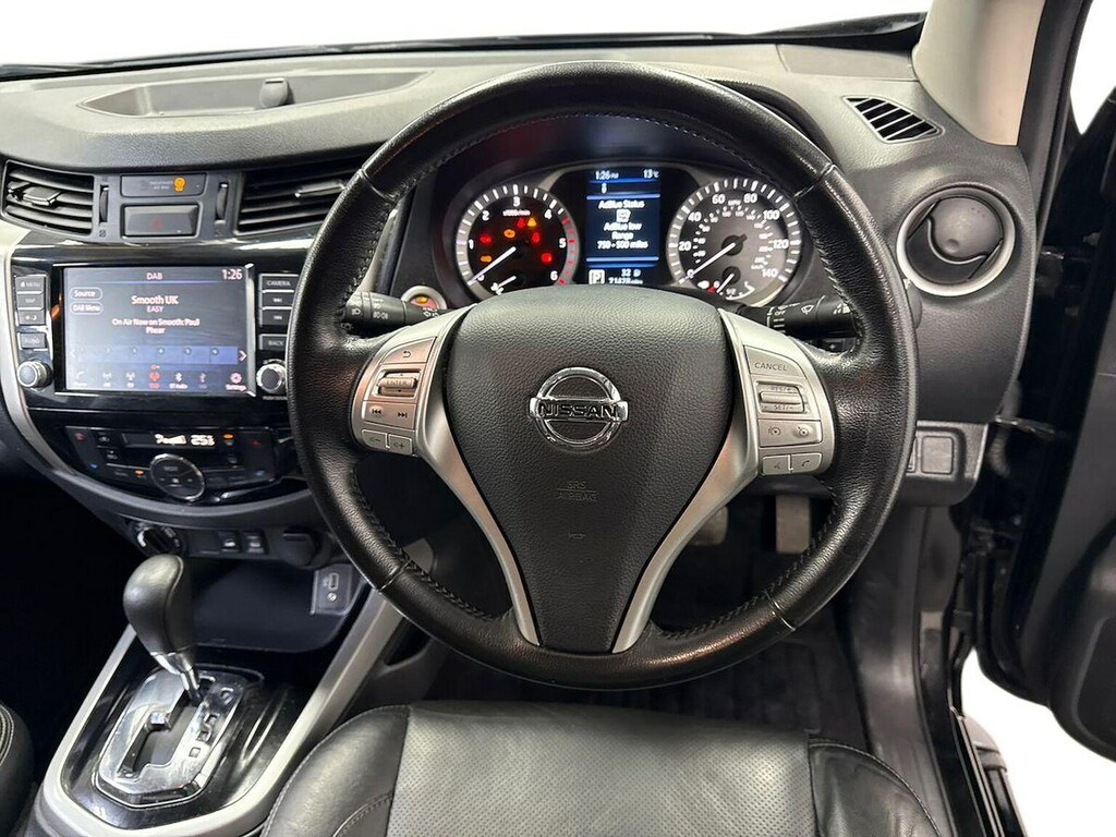 Nissan Navara Dci Tekna Shr Dcb Black #9