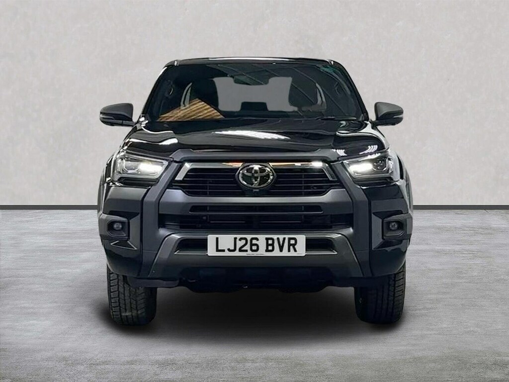 Toyota HILUX Invincible Dcab Pick Up 2.8 D 48V  #5