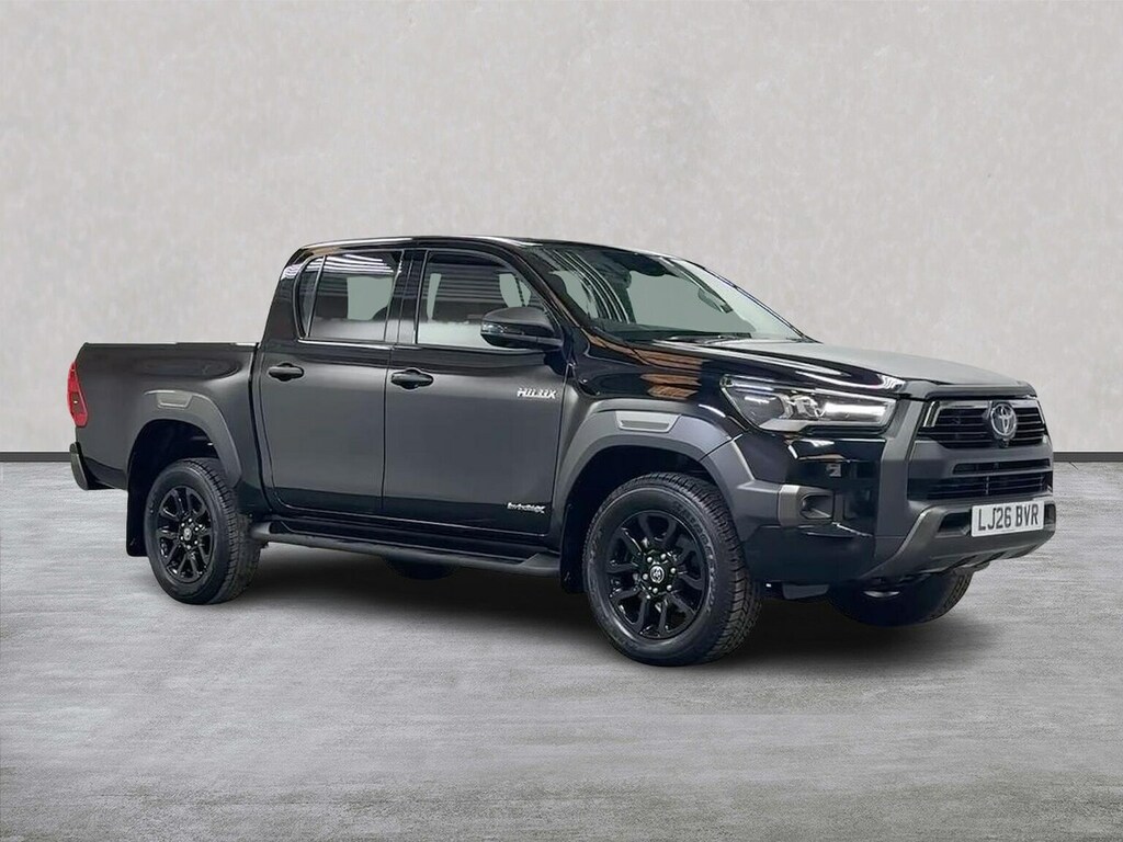Toyota HILUX Invincible Dcab Pick Up 2.8 D 48V 