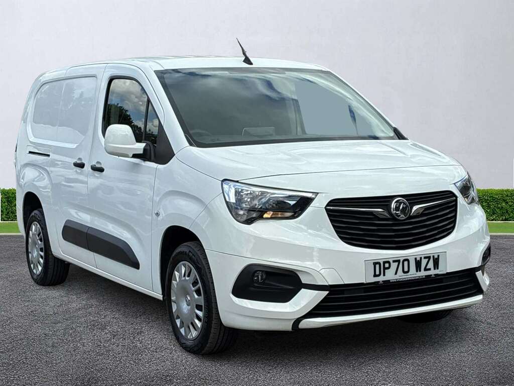 Vauxhall Combo 2300 1.5 Turbo D 100Ps H1 Sportive Van White