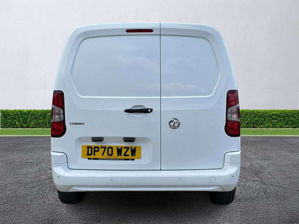 Vauxhall Combo 2300 1.5 Turbo D 100Ps H1 Sportive Van White #4