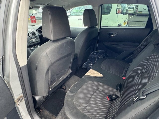 Nissan Qashqai 1.6 Tekna Black #11