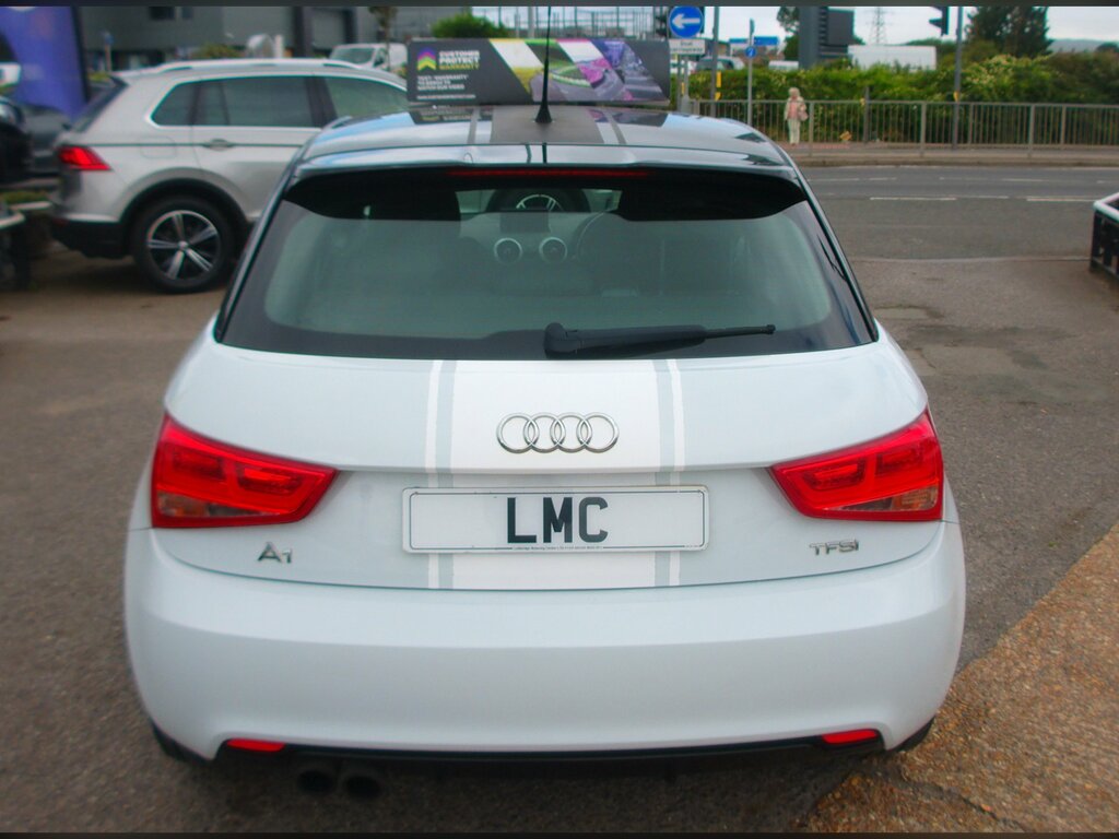 Audi A1 1.4 Tfsi Amplified Edition Sportback Ma RE13ZDM White #5