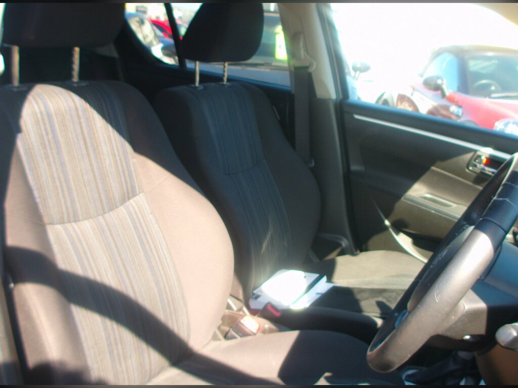 Suzuki Swift 1.2 Dualjet Sz4 Hatchback Allgri Silver #9