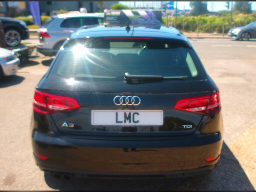 Audi A3 2.0 Tdi Se Technik Sportback Eur KD16UXB Black #5
