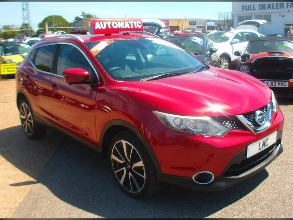 Nissan Qashqai 1.2 Dig-t Tekna Suv Xtron Euro 6 Ss Red