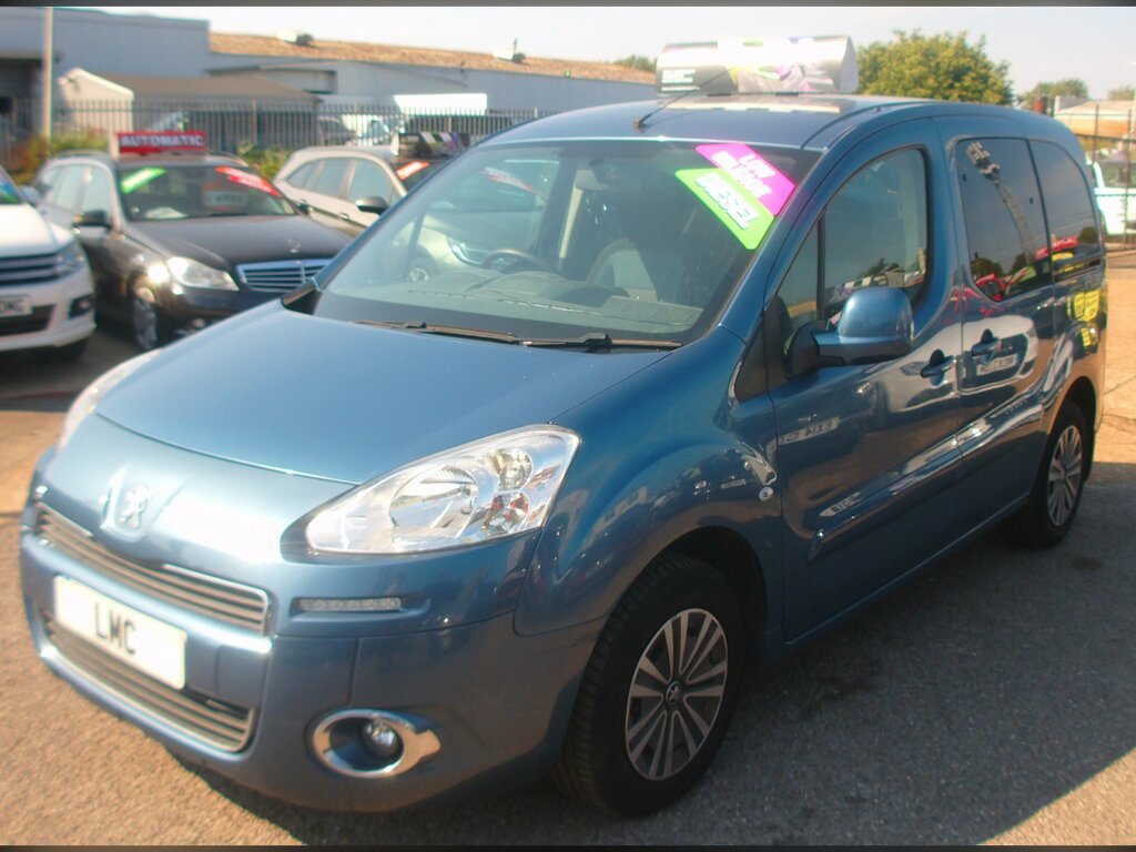 Peugeot Partner Tepee 1.6 Hdi Tepee S Mpv 92 Bhp Blue #3