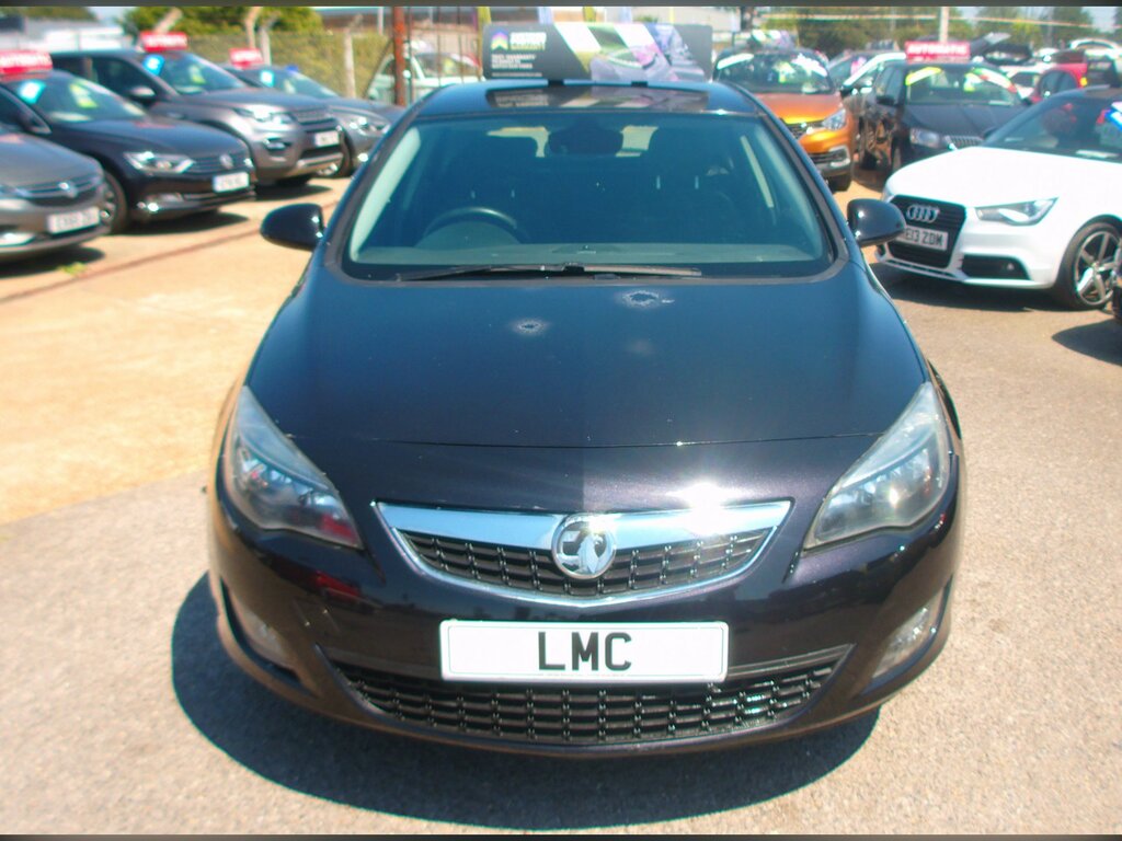 Vauxhall Astra 1.6T 16V Sri Hatchback 180 Ps Black #2