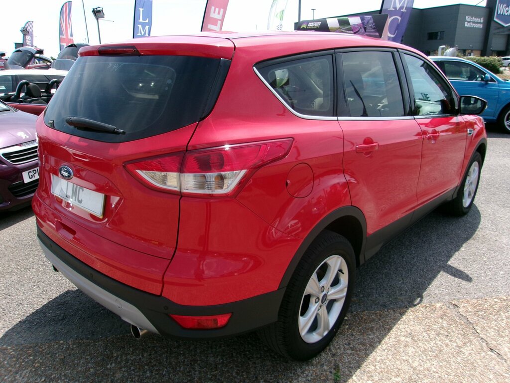 Ford Kuga 2.0 Tdci Zetec Suv 2Wd Euro 6 S Red #6