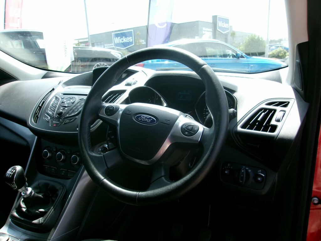 Ford Kuga 2.0 Tdci Titanium White #10