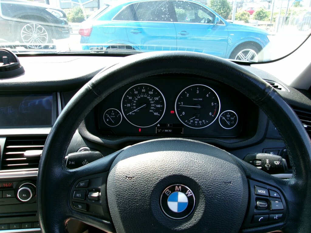 BMW X3 2L Se Silver #12