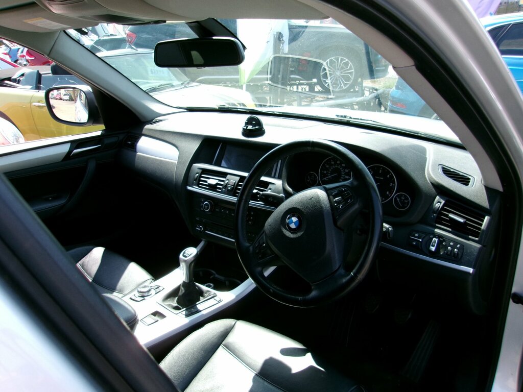 BMW X3 2L Se Silver #10