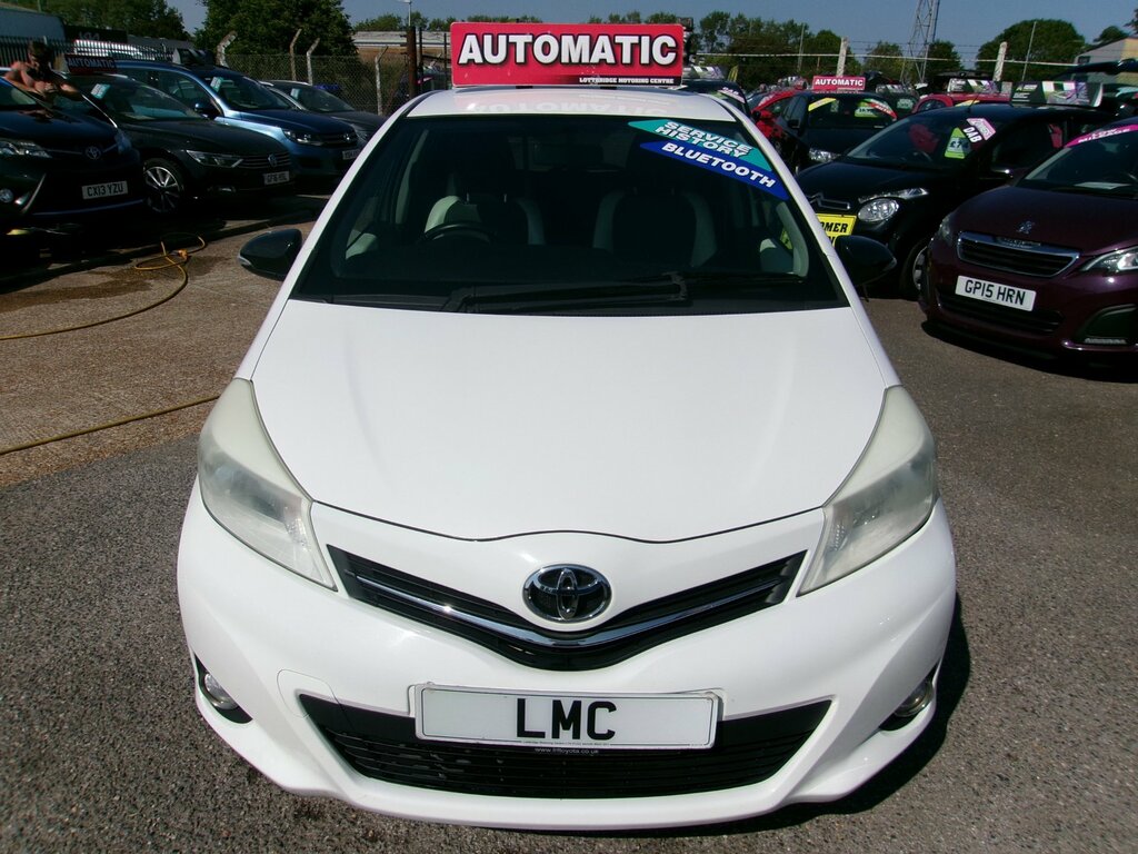 Toyota Yaris 1.33 Dual Vvt-i Trend Hatchback Petr CK13HKH White #2
