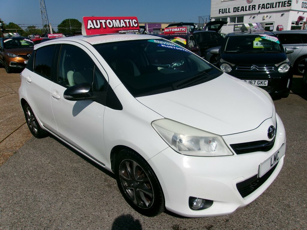 Toyota Yaris 1.33 Dual Vvt-i Trend Hatchback Petr White