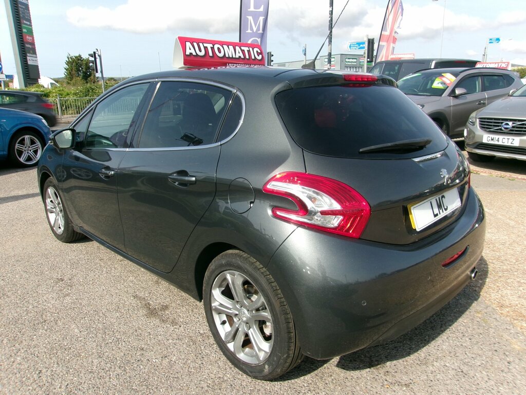 Peugeot 208 208 Active Silver #4