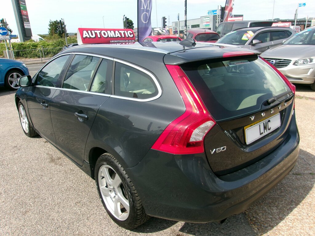 Volvo V60 2.0 D3 Se Lux Estate Geartron Grey #4
